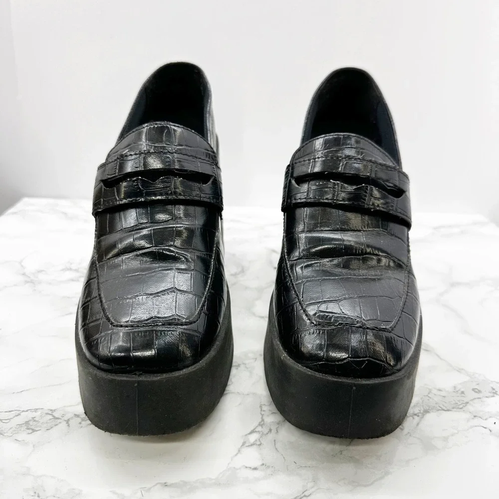 ASOS Design Signature Platform Heeled Loafer Black Croc‎ Size 8